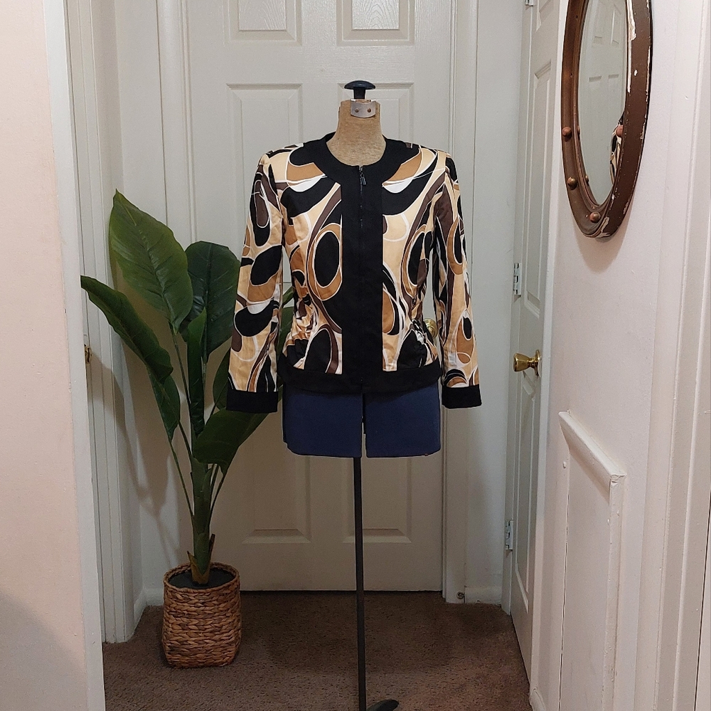 Maggy London Black and Gold Patterned Blazer